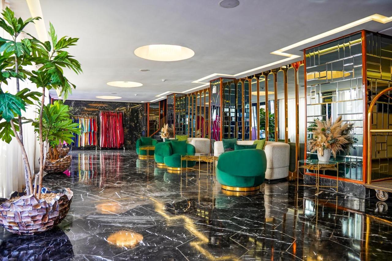 One Hotel 5*