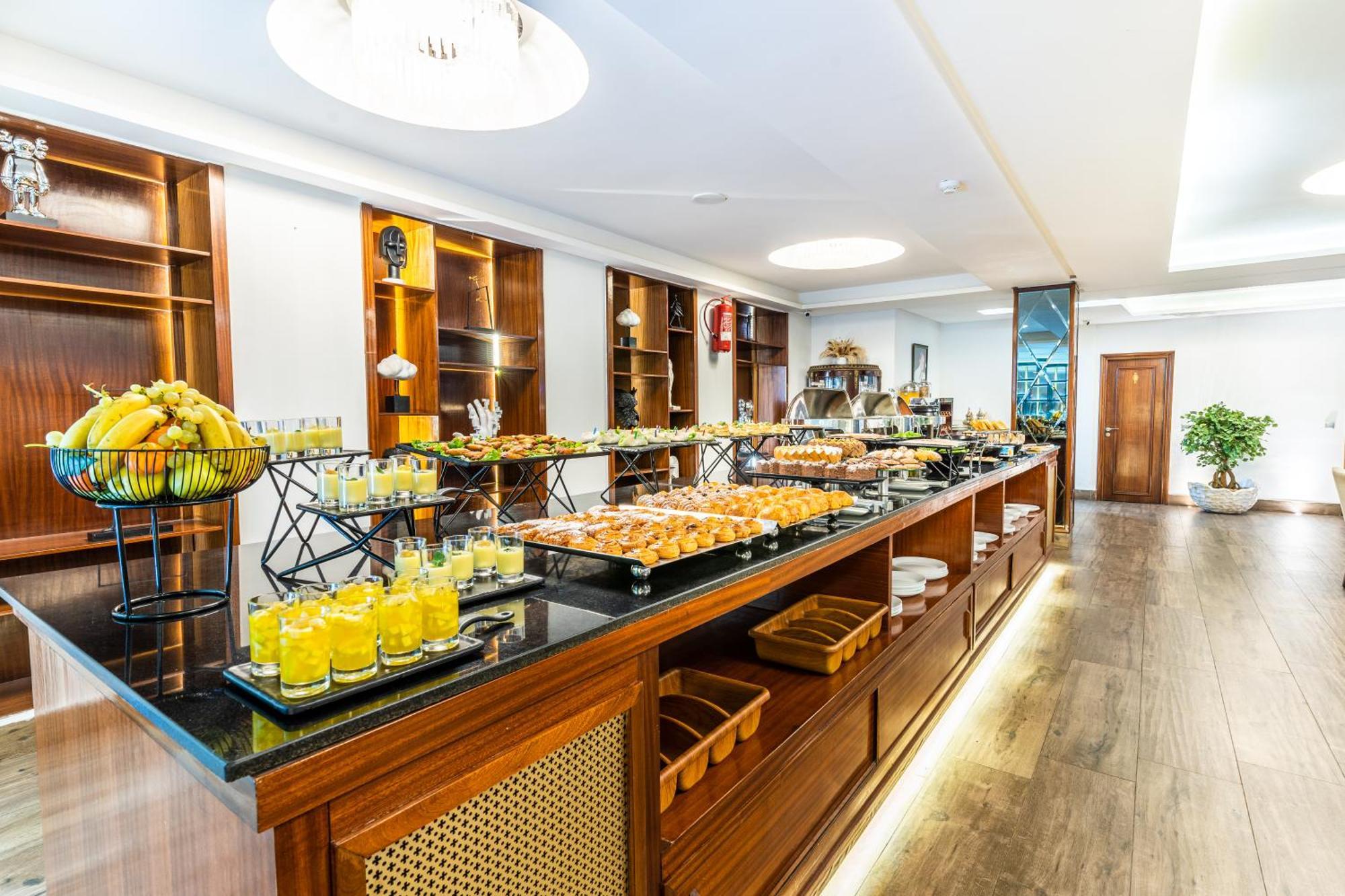 One 5* Casablanca