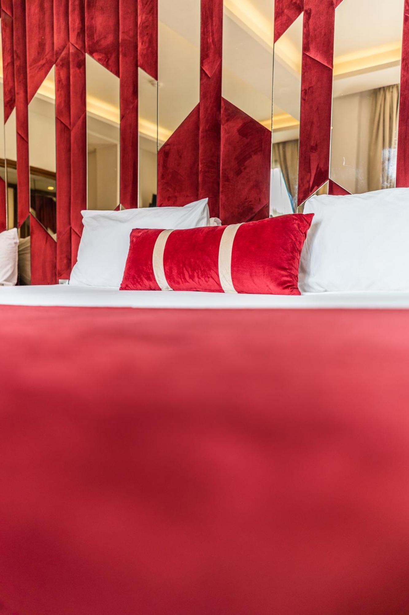 Hotel One 5*