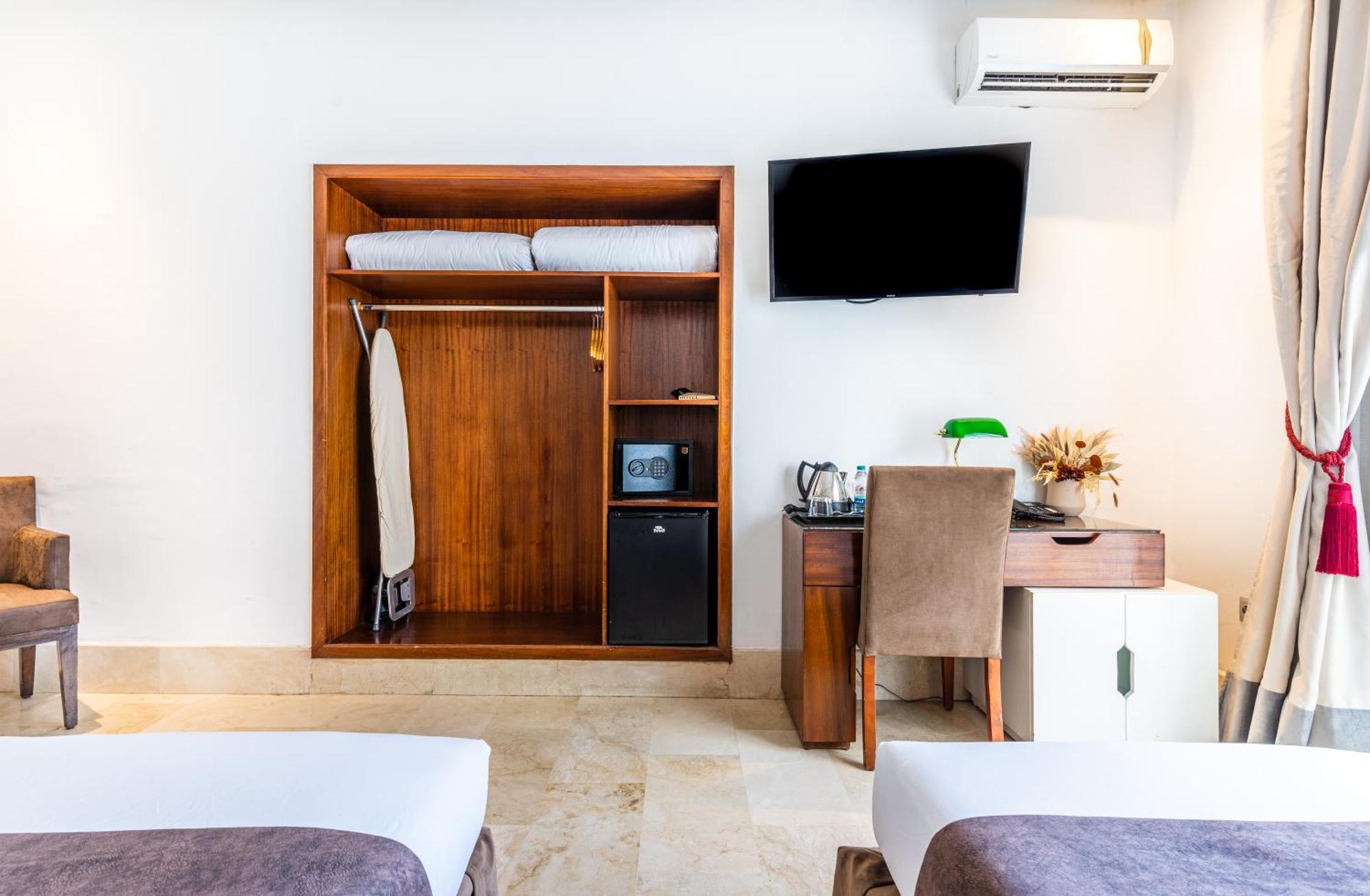 One Hotel 5*