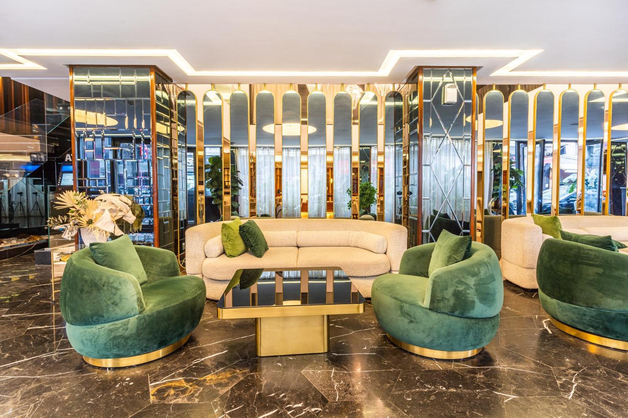 Hotel One 5*