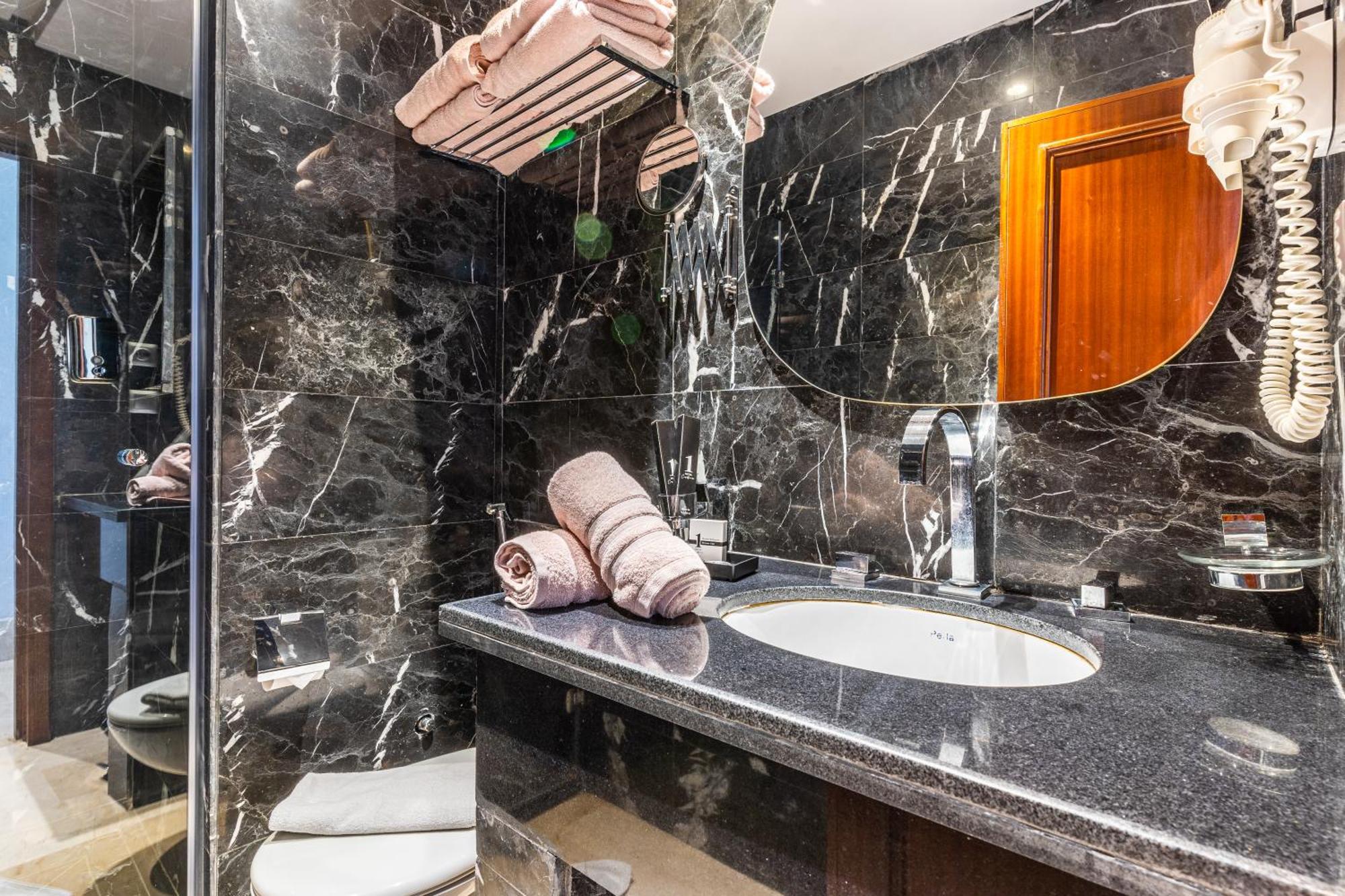 Hotel One 5*